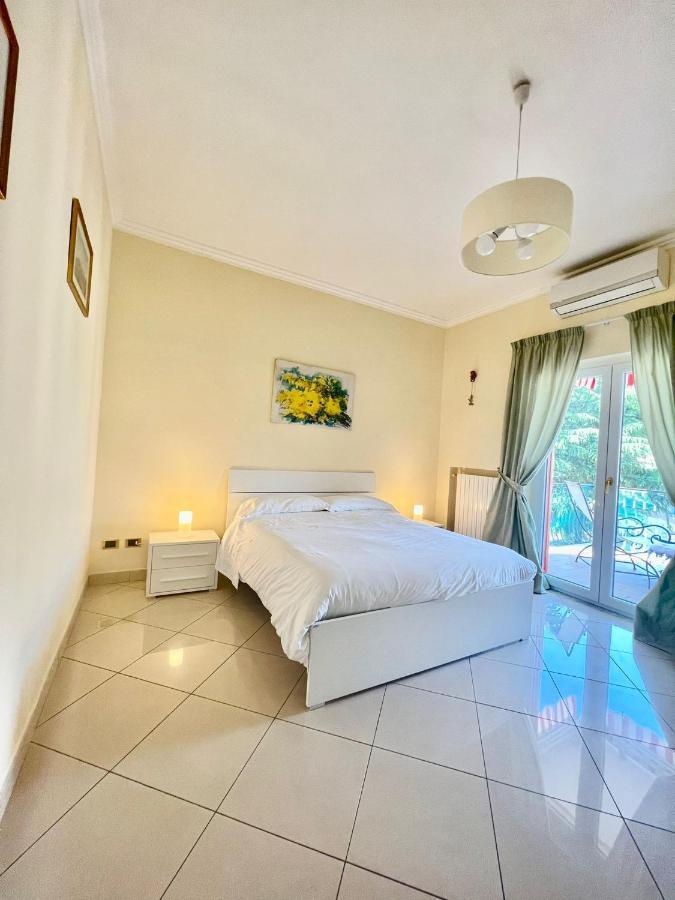 Short-Lets D33, Part Of The House Is Available For Short-Term Rentals In Sorrento Center エクステリア 写真