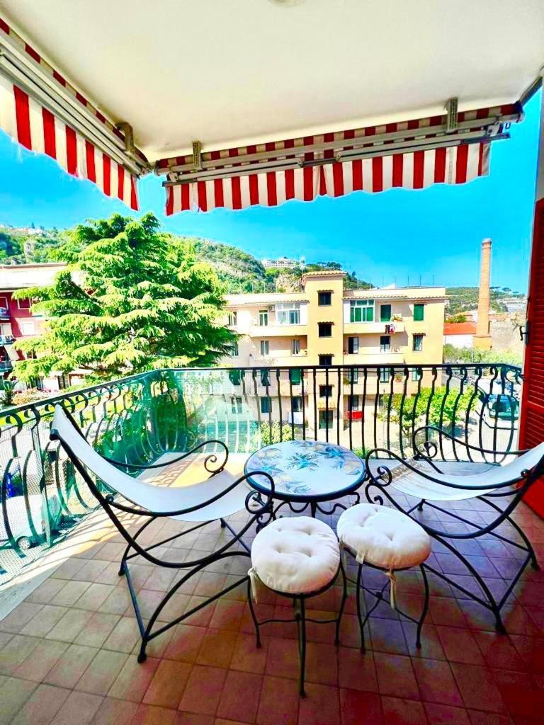 Short-Lets D33, Part Of The House Is Available For Short-Term Rentals In Sorrento Center エクステリア 写真